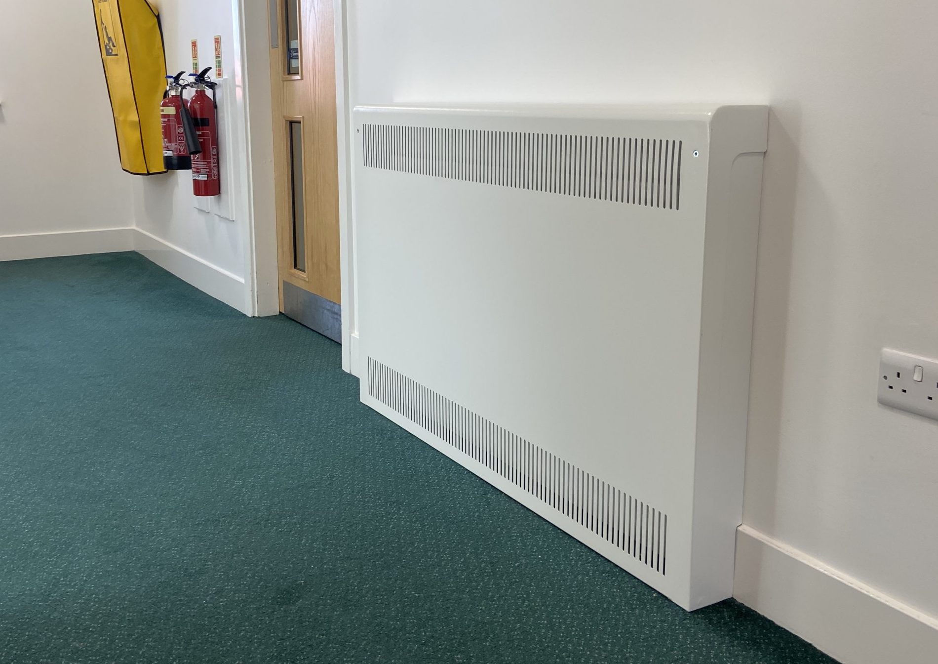 Powder-coated Eazi-Access radiator cover